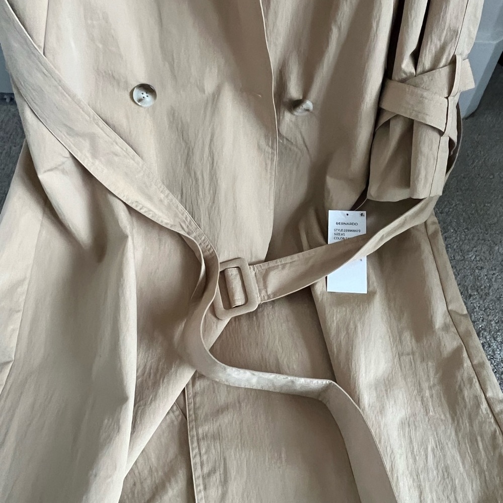 NWT Bernardo Tan Trench Coat xs crsip khaki color - Picture 8 of 10